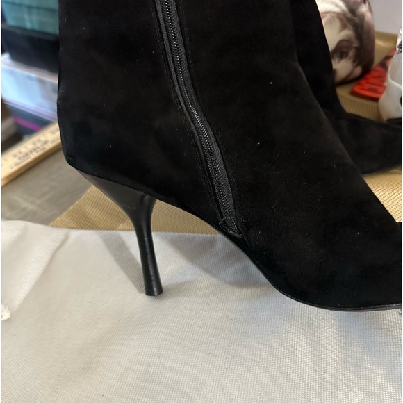 GCI black suede tall black boots very good condition - Picture 2 of 8